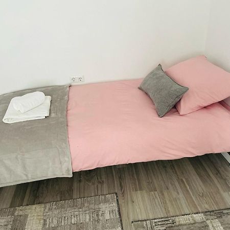 Apartment Zara Bihac Bagian luar foto