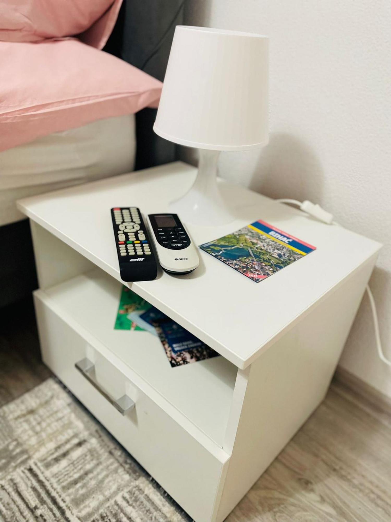 Apartment Zara Bihac Bagian luar foto