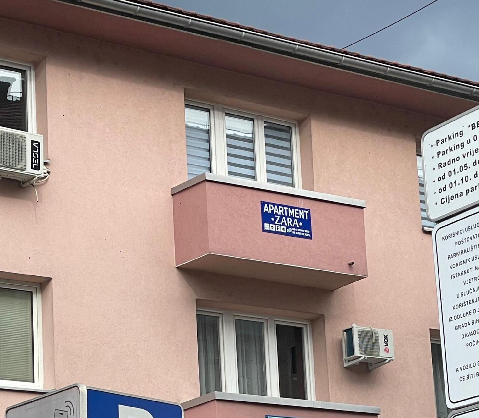 Apartment Zara Bihac Bagian luar foto