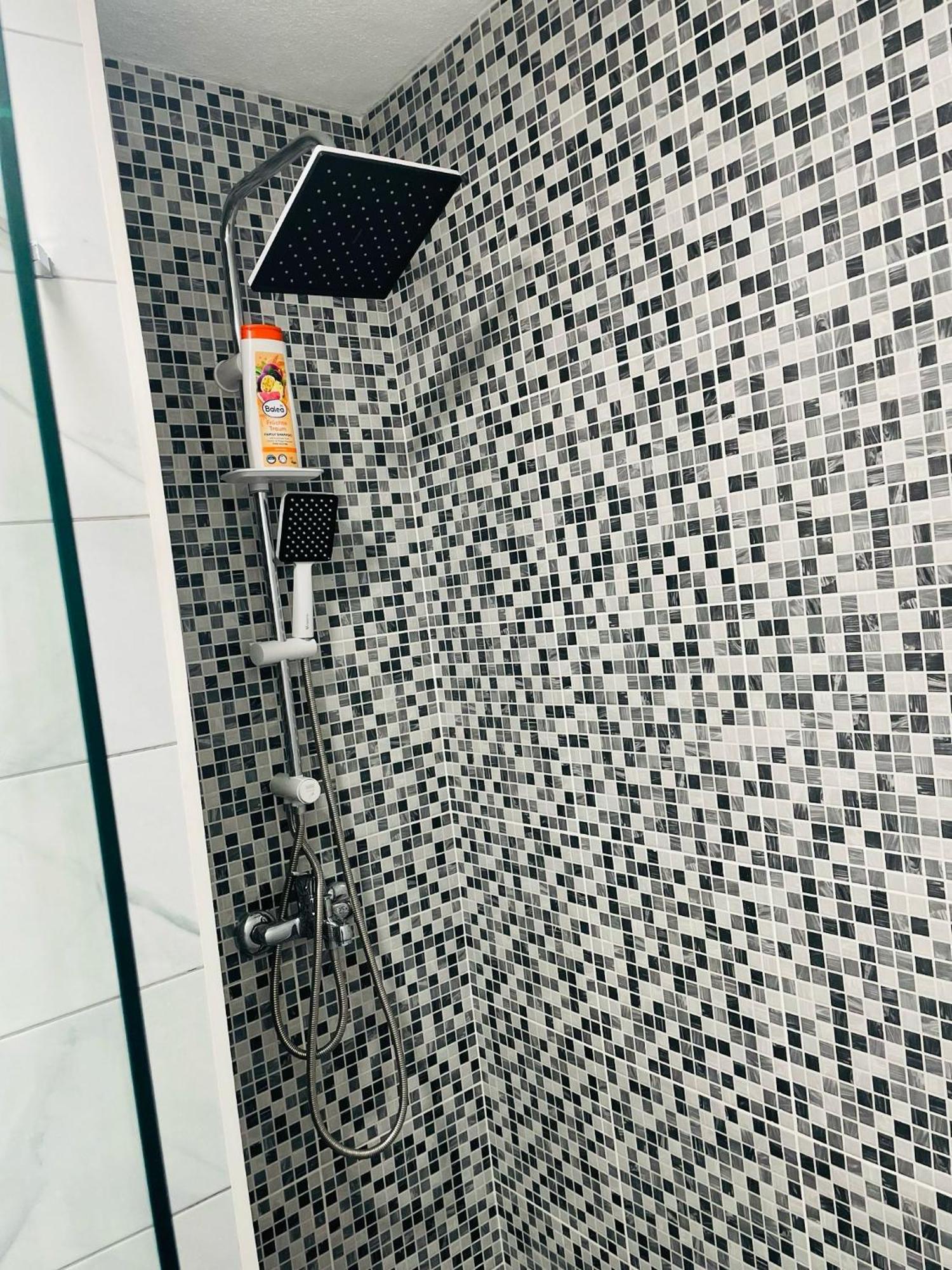 Apartment Zara Bihac Bagian luar foto